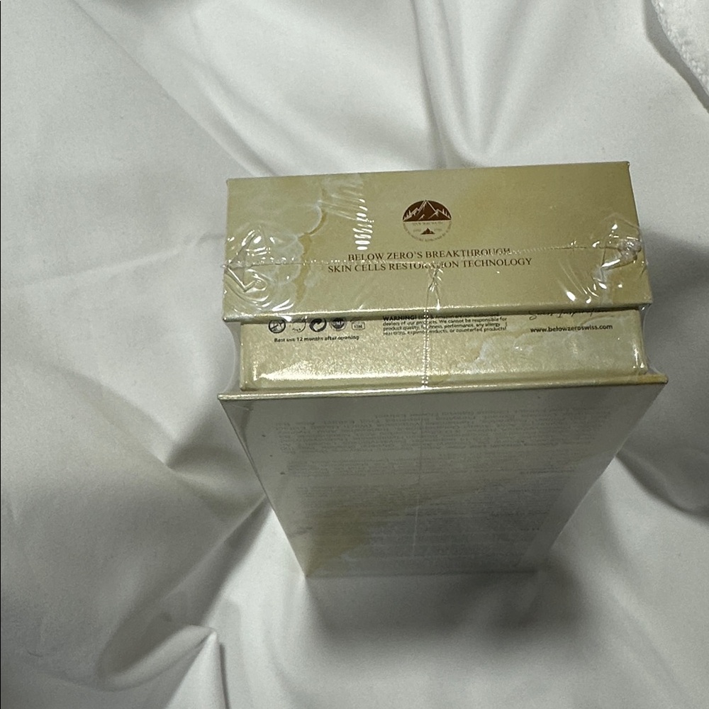 Wrinkle Defense & Firming Duo ~ Below Zero - Picture 11 of 13